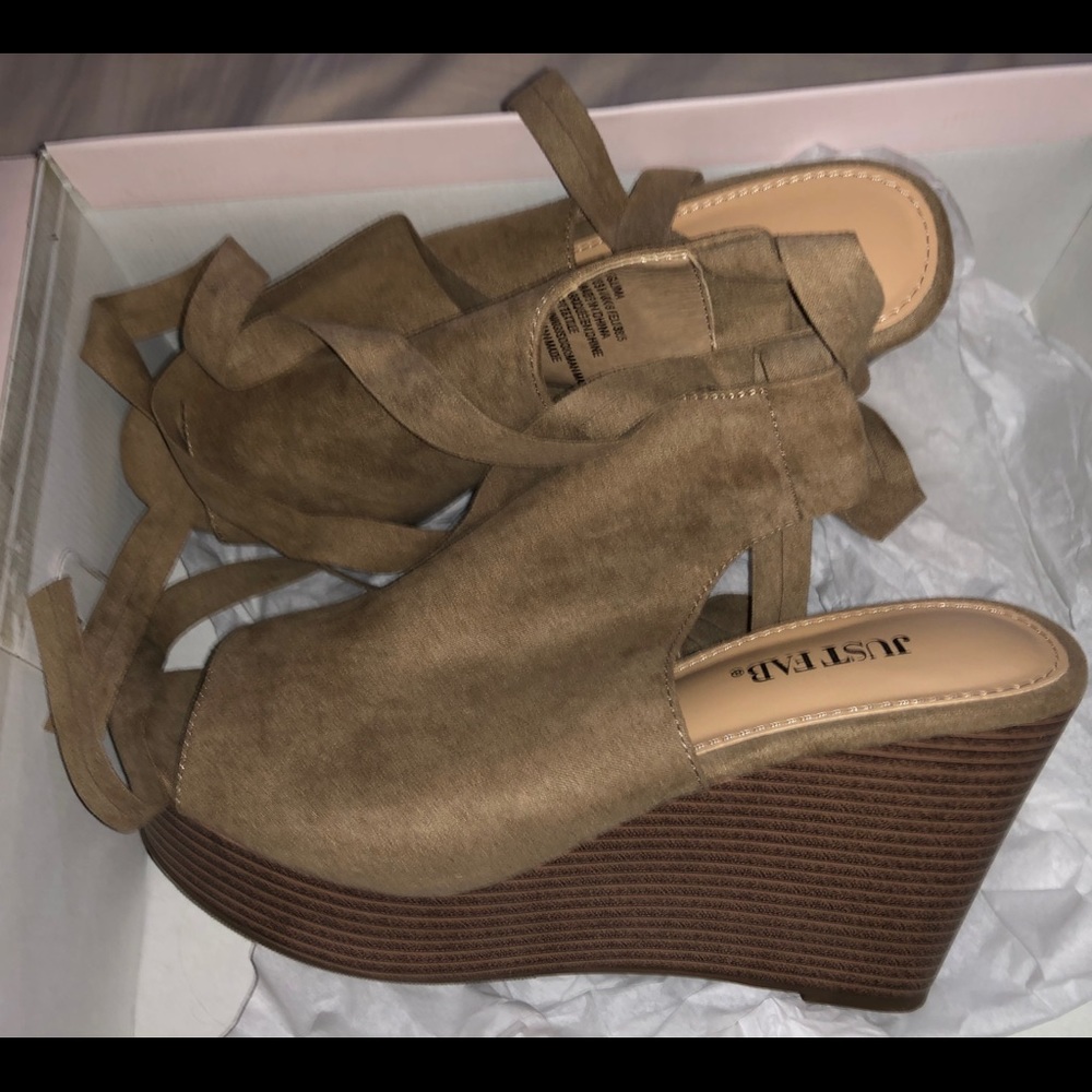 New in the box Wedges!!